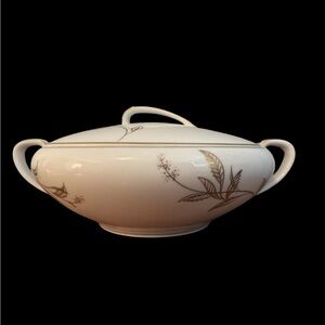 Elegant Noritake Japan 5693 White and Gold Serving Dish Bowl and Lid Vintage